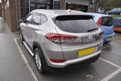 Hyundai Tucson 2015 reverse camera 002