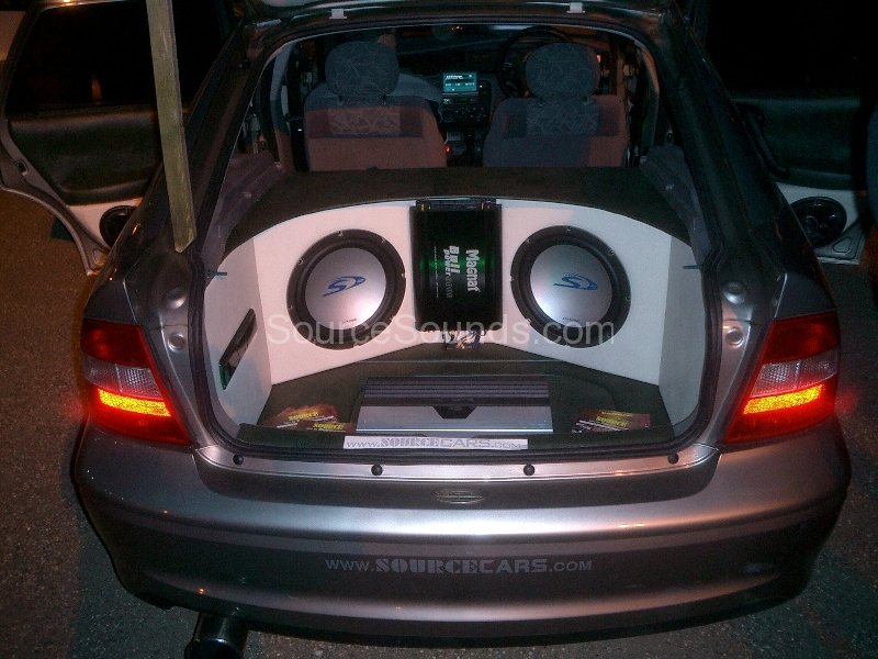 2004-hallam-arena-003