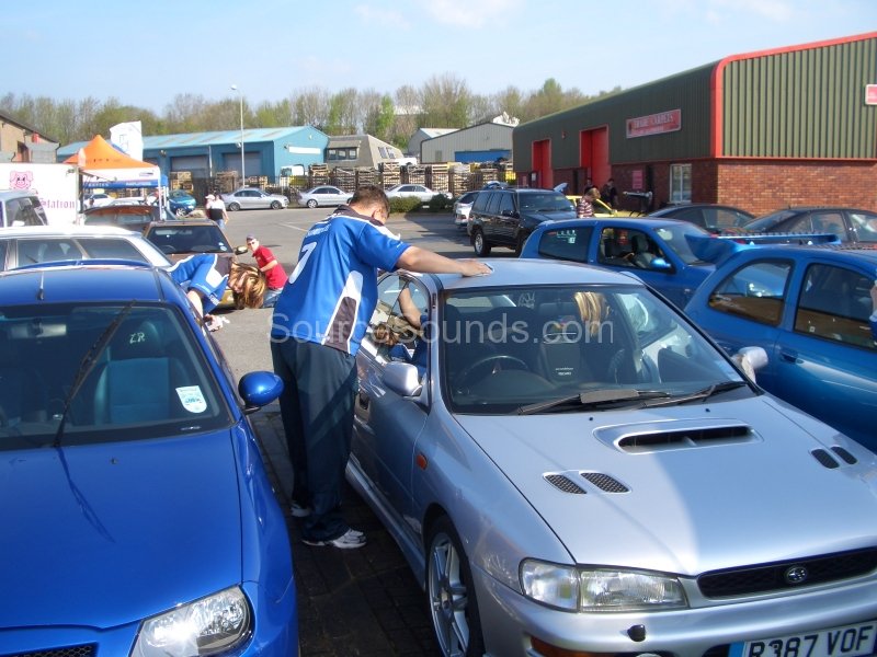 2006-auto-installs-show-003