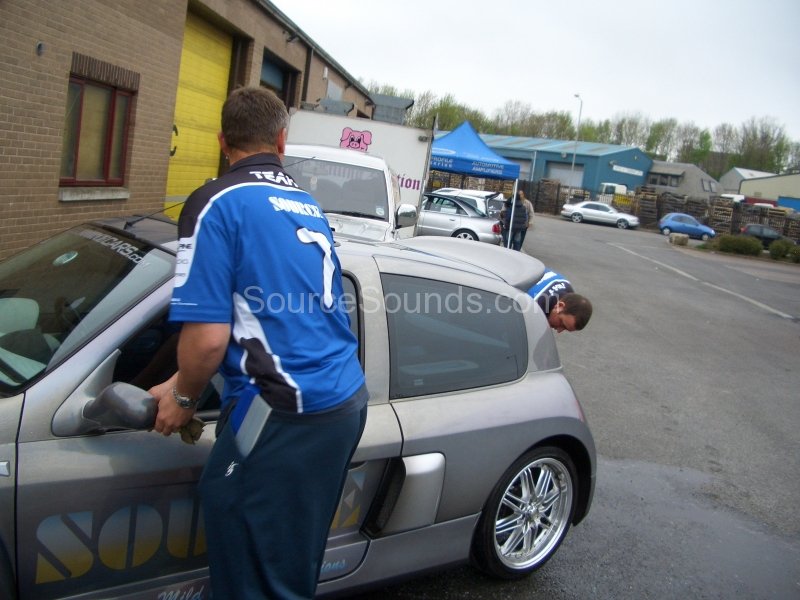 2006-auto-installs-show-010