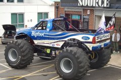 2006-source-show-011