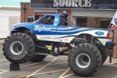 2006-source-show-015