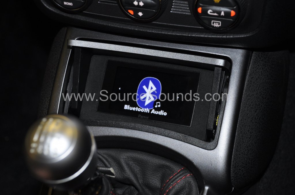 Alfa Romeo GT 2008 bluetooth upgrade 012
