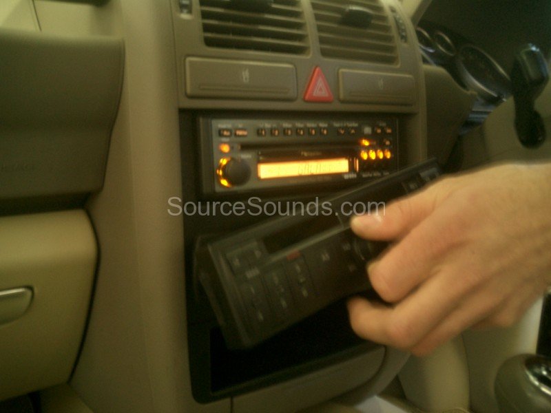 Audi_A2_Jamesresized_Car_Audio_Sheffield_Source_Sounds16 Audi_A2_Jamesresized_Car_Audio_Sheffield_Source_Sounds16