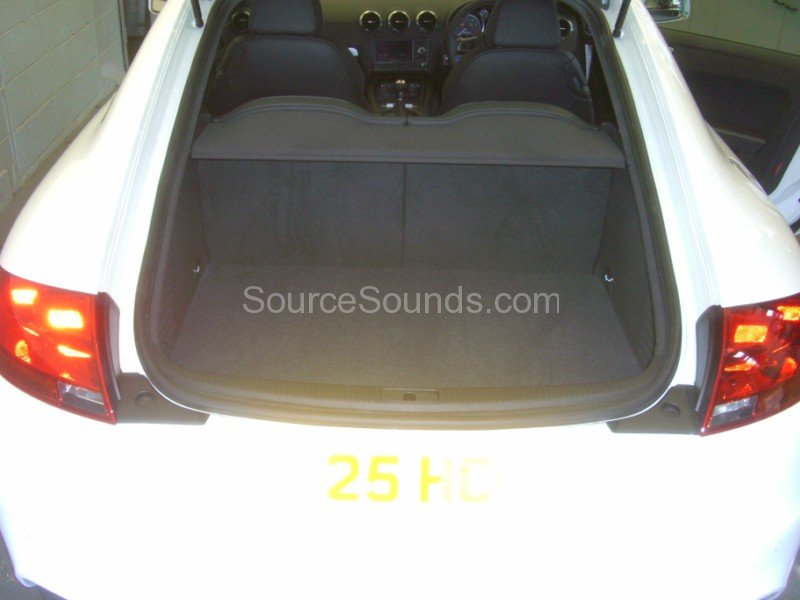 Audi_TT_Harrison_Car_Audio_Sheffield_Source_Sounds23