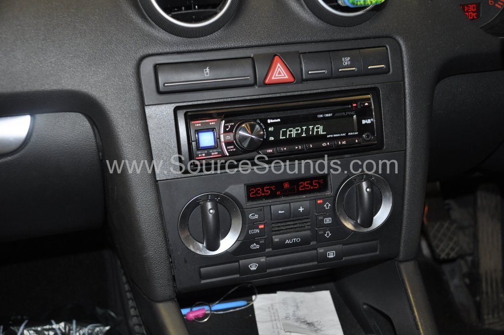 Audi A3 2006 DAB upgrade 005
