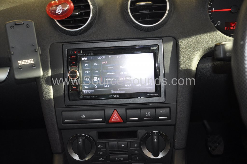 Audi A3 2007 DAB upgrade 003