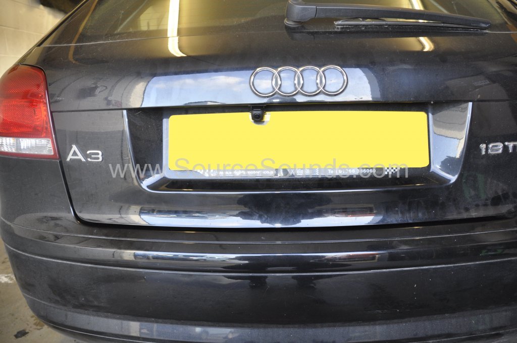 Audi A3 2007 reverse camera upgrade 005