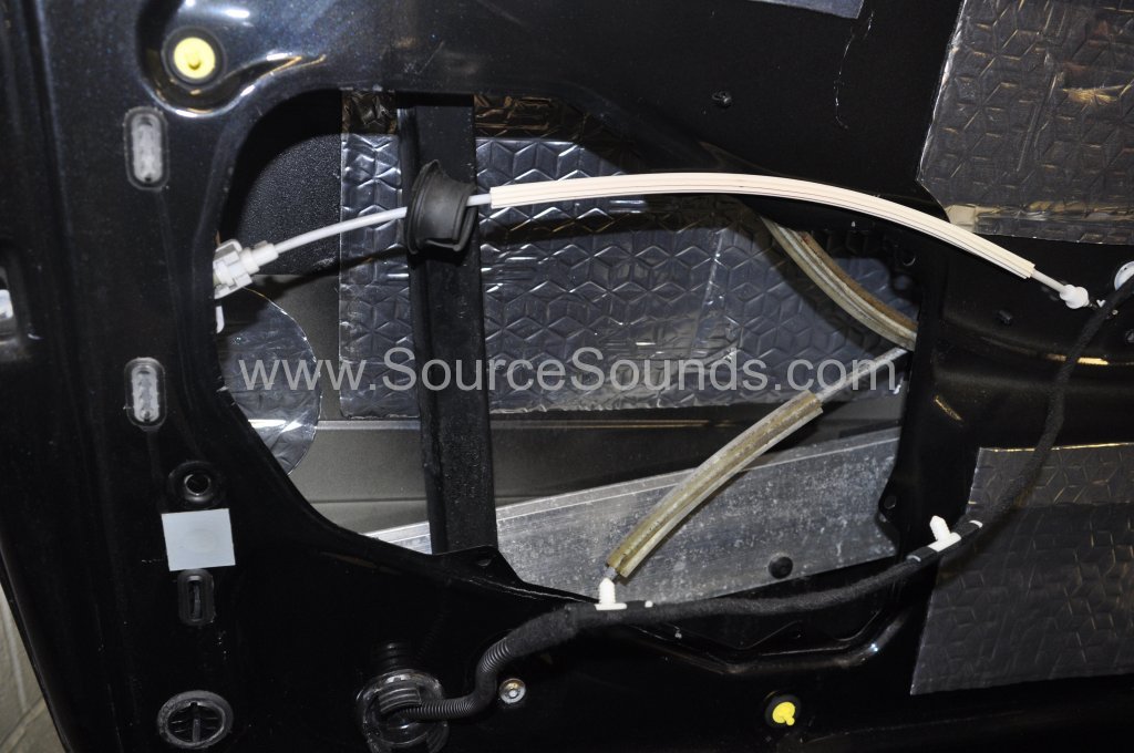 Audi A3 2007 sound proofing upgrade 010