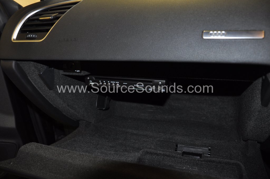 Audi A5 2008 dvd upgrade 003.JPG