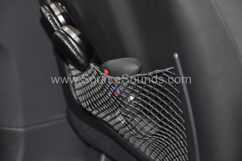 Audi Q7 2014 Rosen headrest upgrade 013