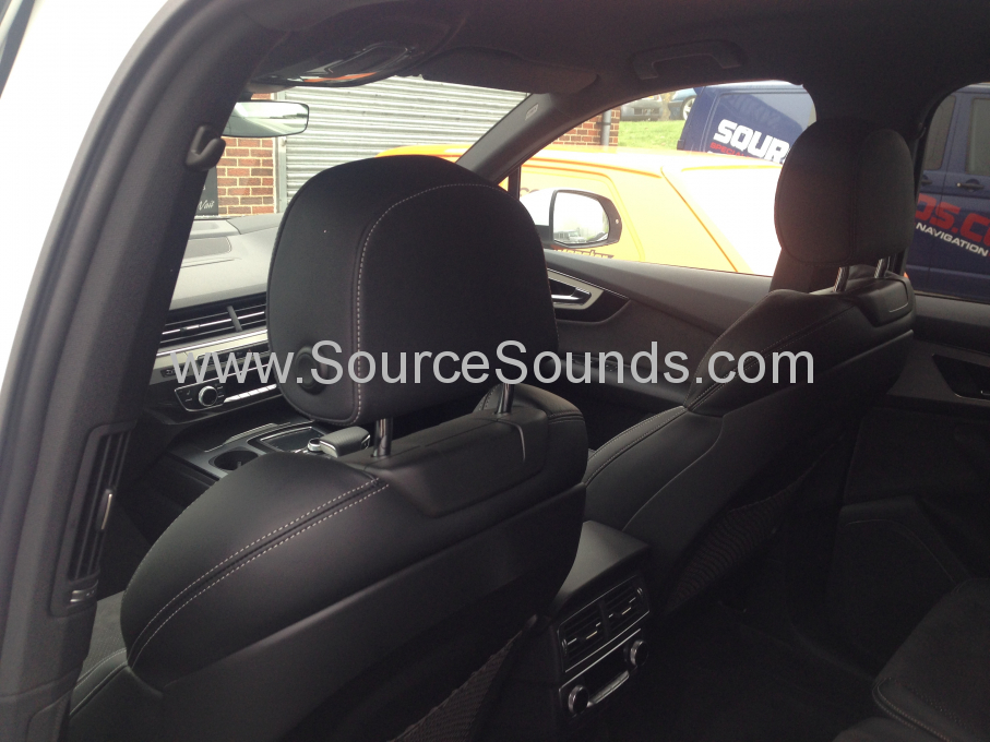 Audi Q7 2015 rear entertainment Rosen 002