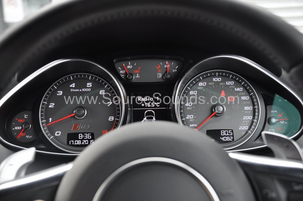 Audi R8 Spyder 2013 navigation upgrade 008