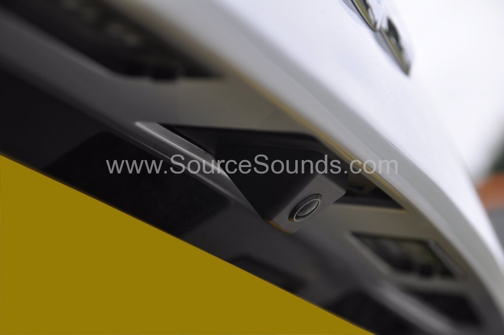 Audi R8 Spyder 2013 reverse camera upgrade 007