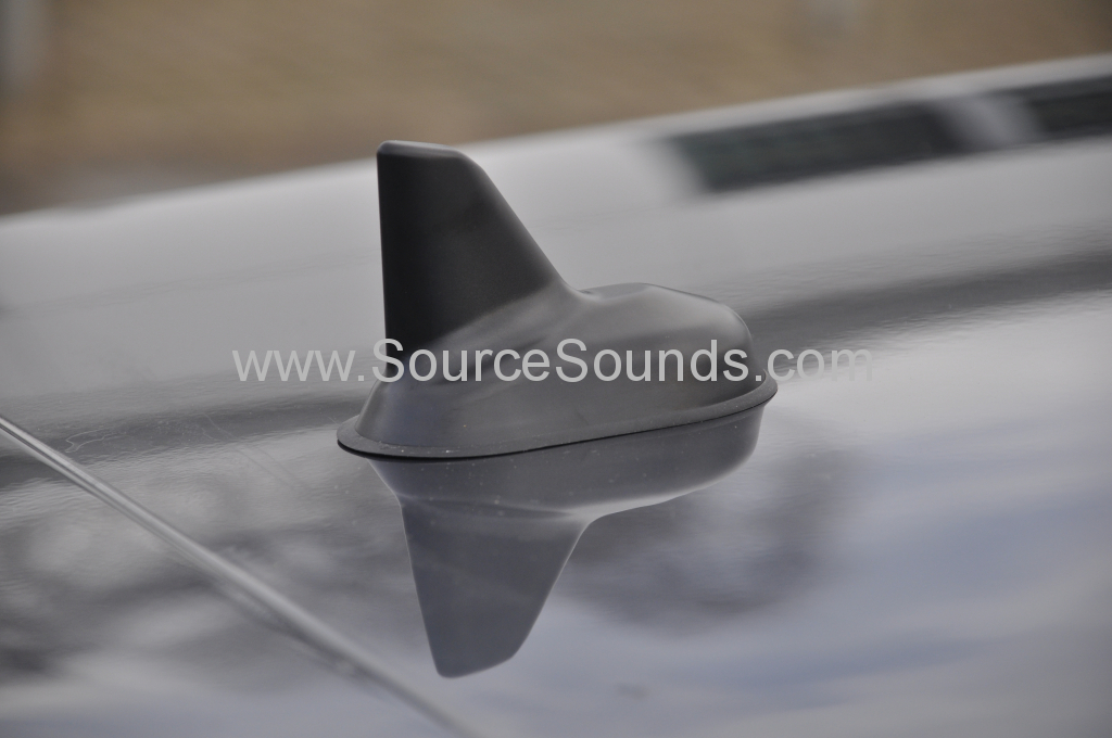 Audi S3 2003 DAB aerial upgrade 04