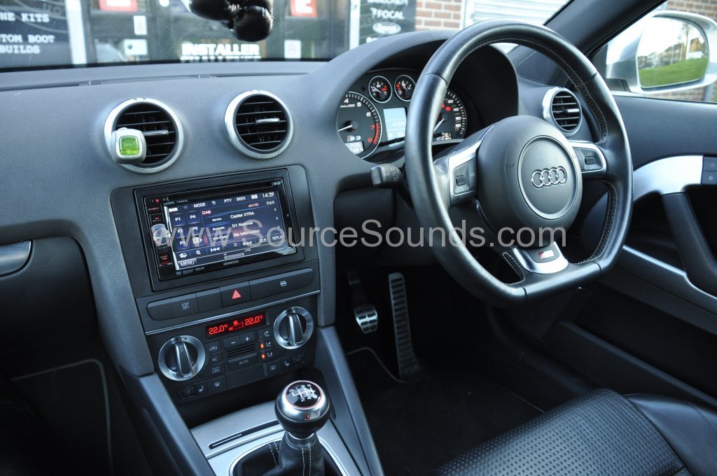 Audi S3 2008 DAB upgrade 003