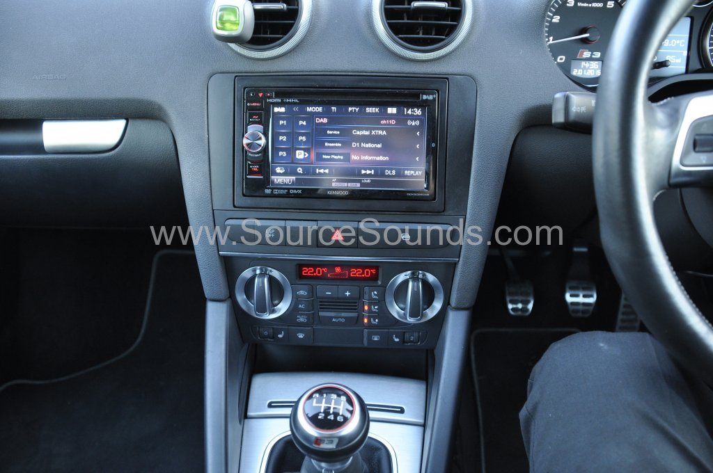 Audi S3 2008 DAB upgrade 004