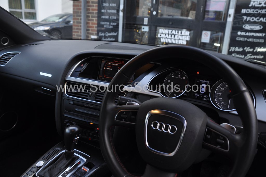 Audi S5 2008 reverse camera upgrade 004