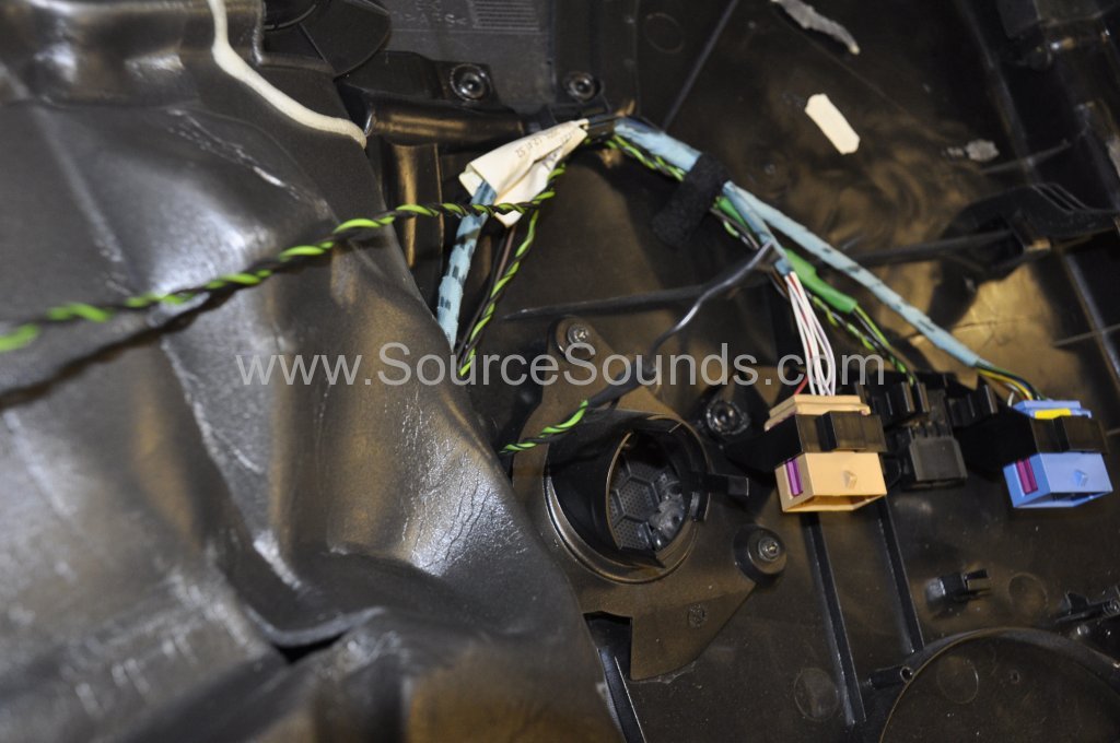 Audi TT 2001 audio upgrade 006