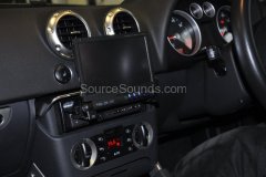audi-tt-2005-stereo-upgrade-006
