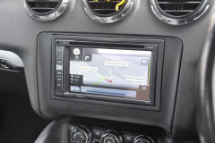 Audi TT 2009 DAB upgrade 007