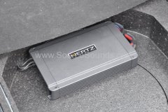 Audi TT 2010 audio upgrade 007.JPG