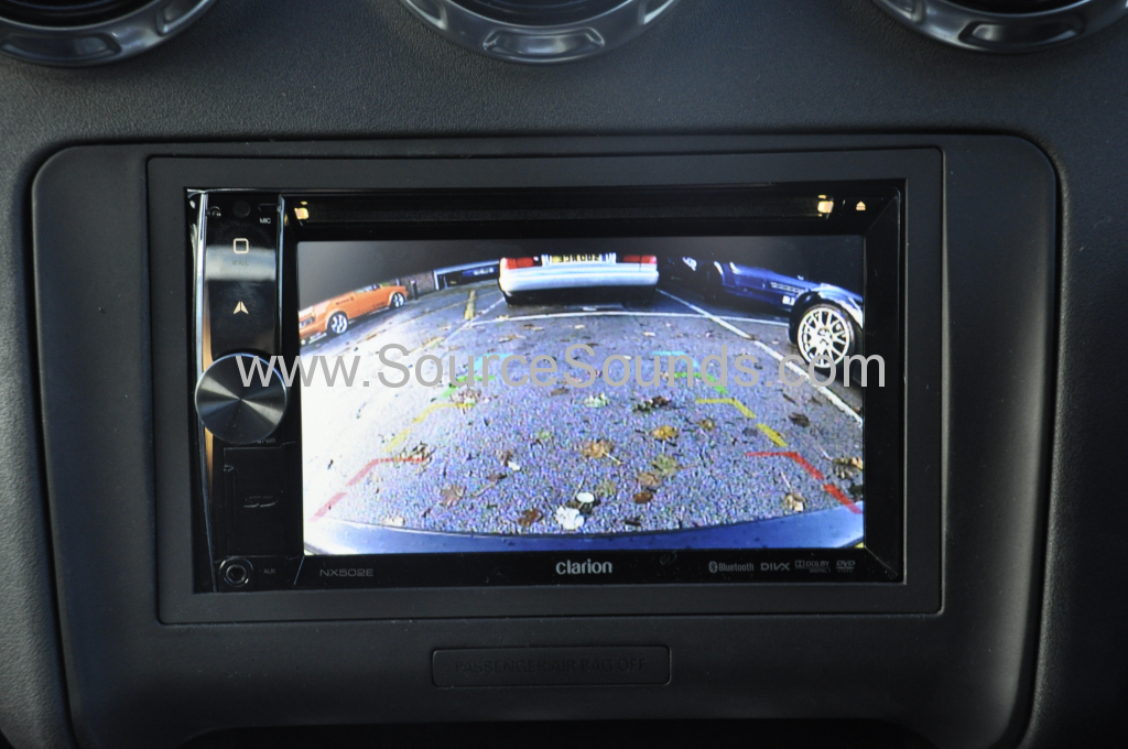 Audi TT 2011 reverse camera upgrade 005