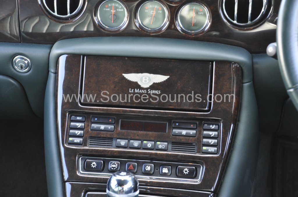Bentley Arnage 2001 stereo upgrade 009.JPG