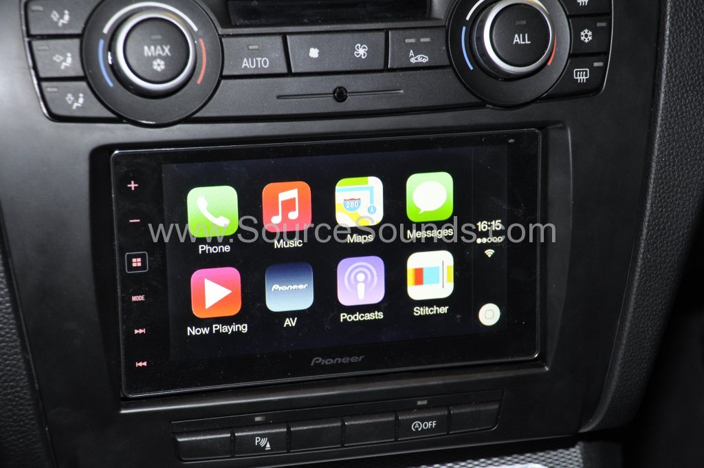 BMW 1 Series 2010 audio upgrade 004