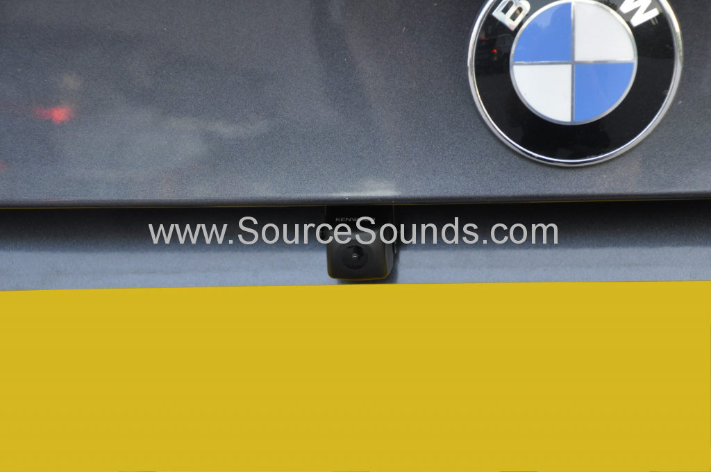 BMW 1 Series 2008 reverse camera upgrade 011