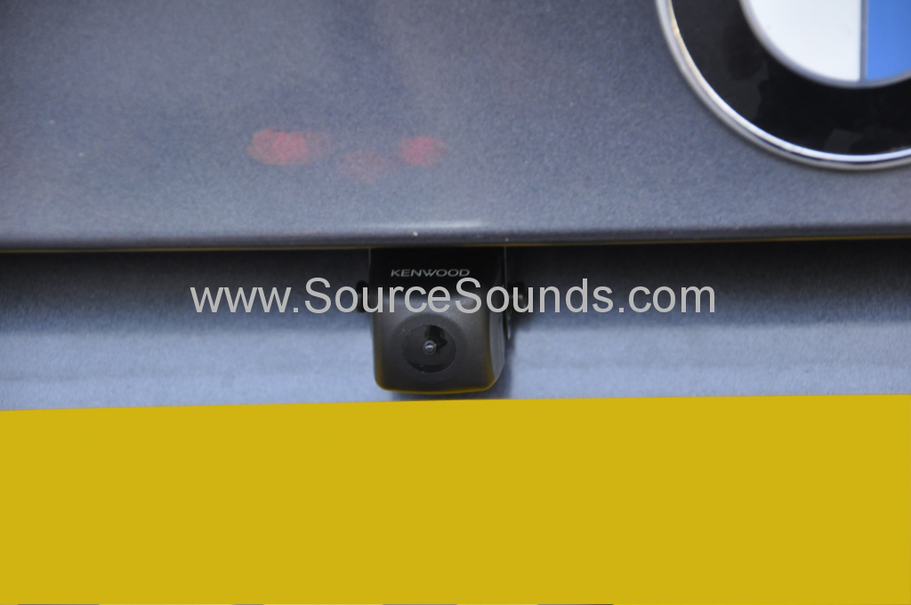 BMW 1 Series 2008 reverse camera upgrade 012