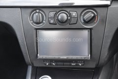 bmw-1-series-2009-reverse-camera-003