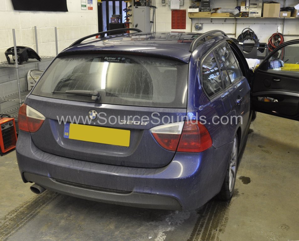 BMW 3 Series 2007 DAB upgrade 002