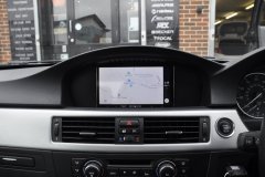 BMW 3 Series 2010 custom dashboard Alpine 008.JPG