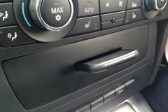 BMW 3 Series 2010 custom dashboard Alpine 014.JPG