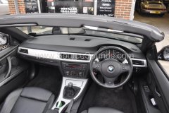 BMW 3 Series custom dash build 004