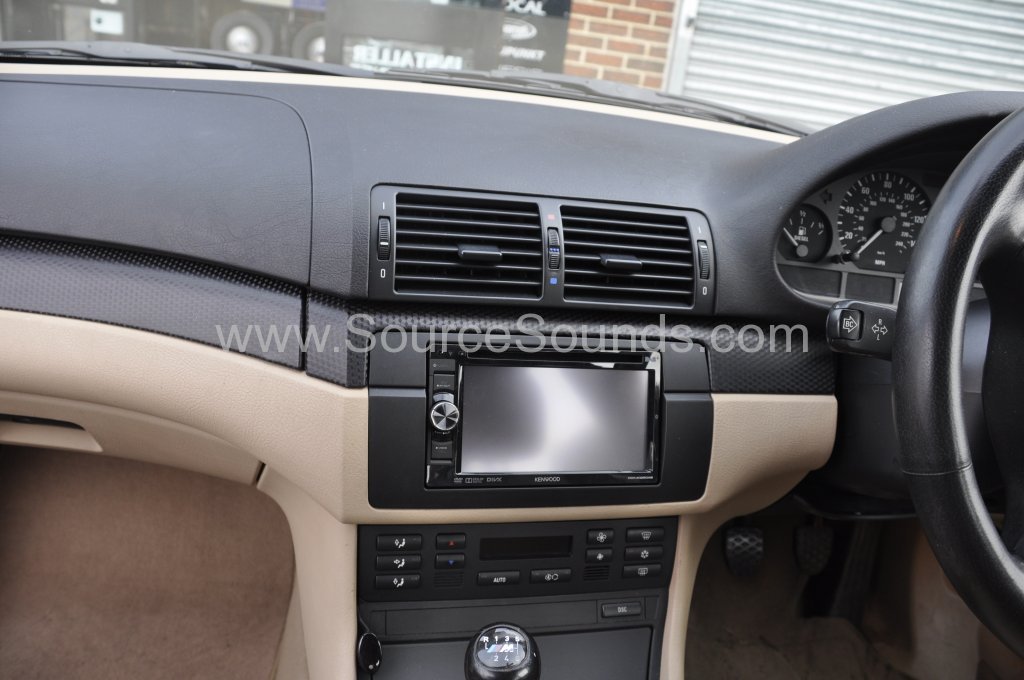 BMW E46 2004 DAB upgrade 002