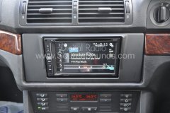 BMW 5 Series 2000 DAB upgrade 005