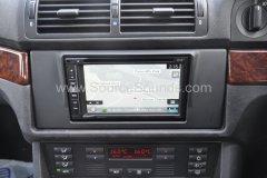 BMW 5 Series 2000 reverse camera upgrade 007