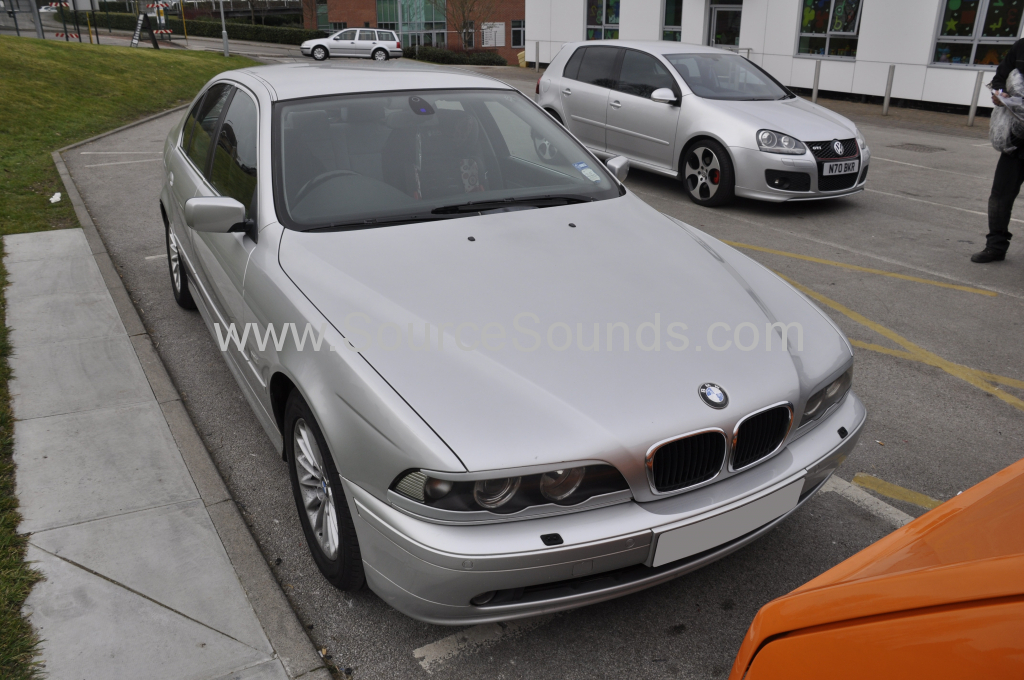 BMW 5 Series 2001 stereo upgrade 001