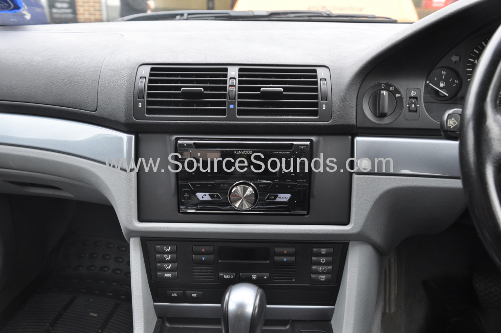 BMW 5 Series 2001 stereo upgrade 002