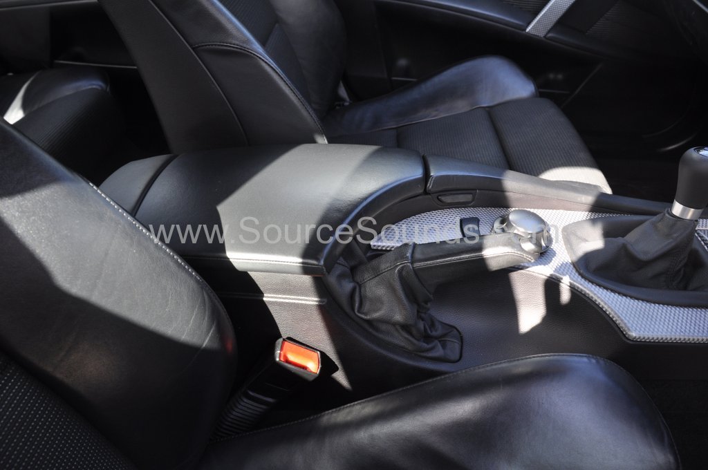 BMW 5 Series aux fm modulator upgrade 002