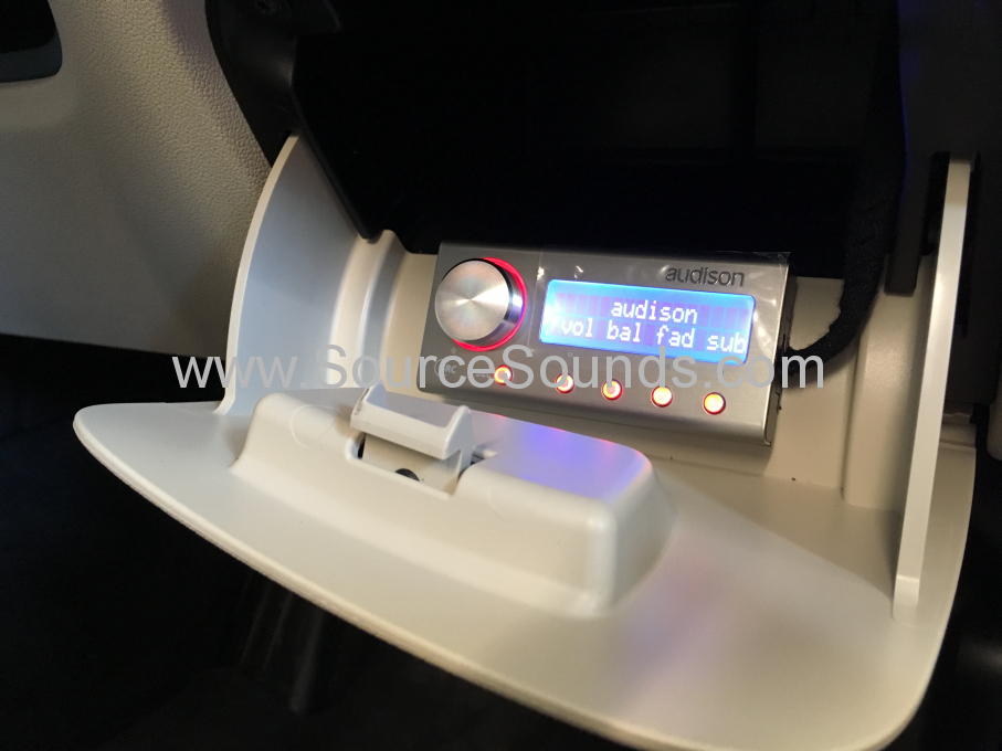 BMW 5 Series 2017 audio upgrade 005