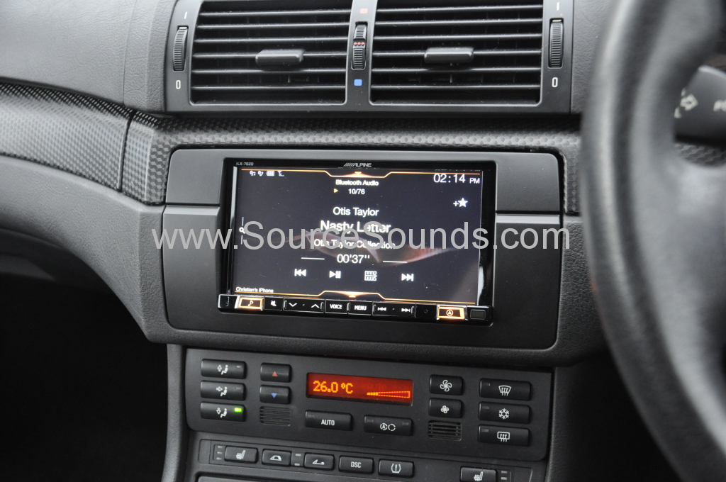 BMW E46 2005 alpine ilx702d e49 006