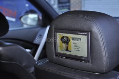 bmw-m5-2006-headrest-screen-upgrade-009