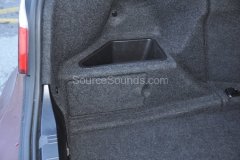 bmw-m5-2006-headrest-screen-upgrade-012
