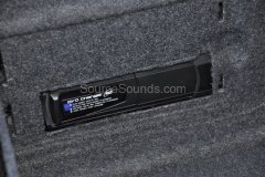 bmw-m5-2006-headrest-screen-upgrade-014