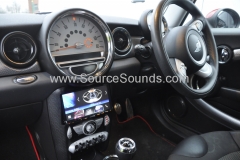 BMW Mini 2008 screen upgrade 003