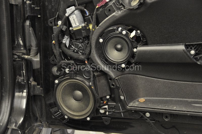 bmw-mini-cooper-s-cabriolet-2009-audio-upgrade-007