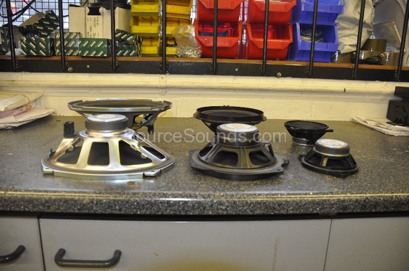 bmw-mini-cooper-2010-audio-upgrade-008